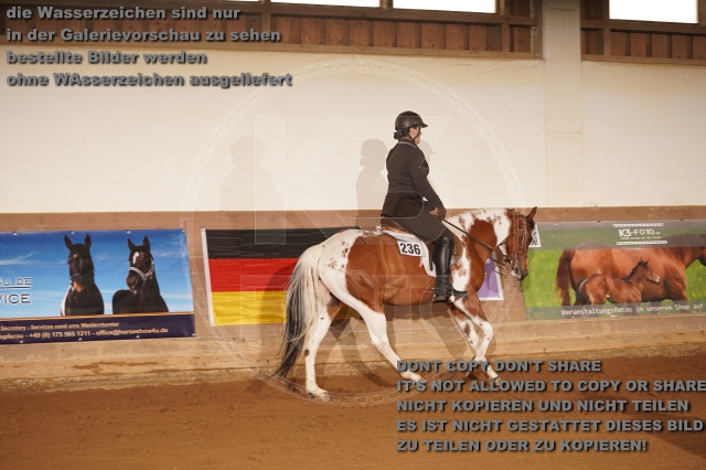 s_A_900677.JPG